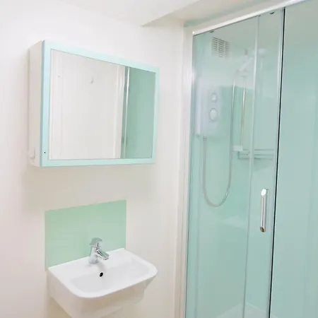 Harford House 2 - Hopewell Apartment Bristol